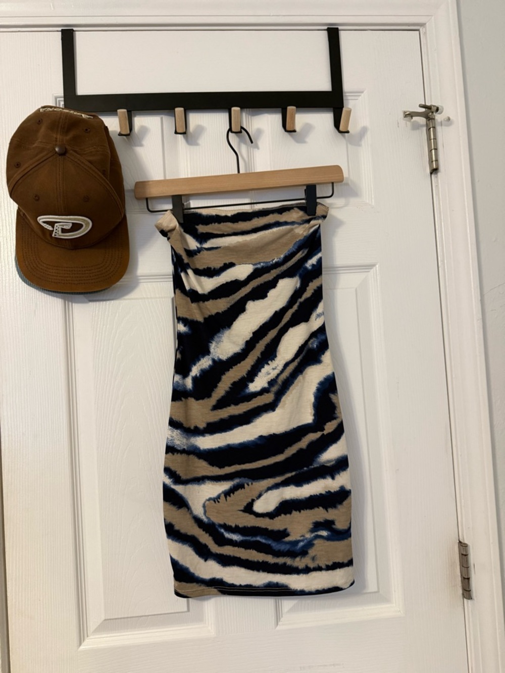 Windsor Strapless Tie-Dye Mini Dress in Navy, Tan & White